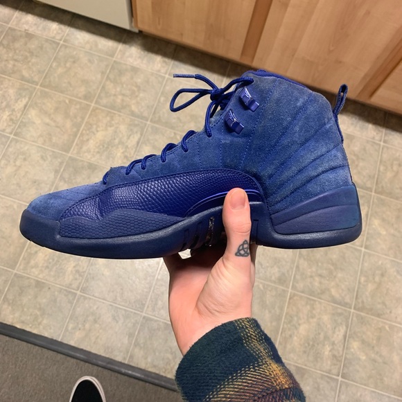 Air Jordan 12 Retro 'Deep Royal' Suede Size 11 Basketball Shoes 130690-400 - Picture 4 of 8